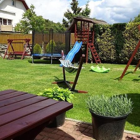 Apartamenty Gosciniec Re-Max Mrzeżyno Eksteriør bilde