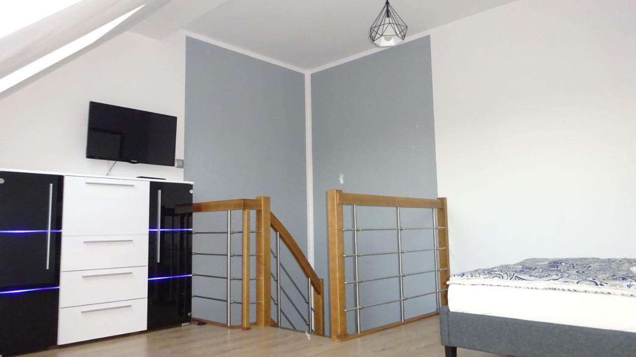 Apartamenty Gosciniec Re-Max Mrzeżyno Eksteriør bilde