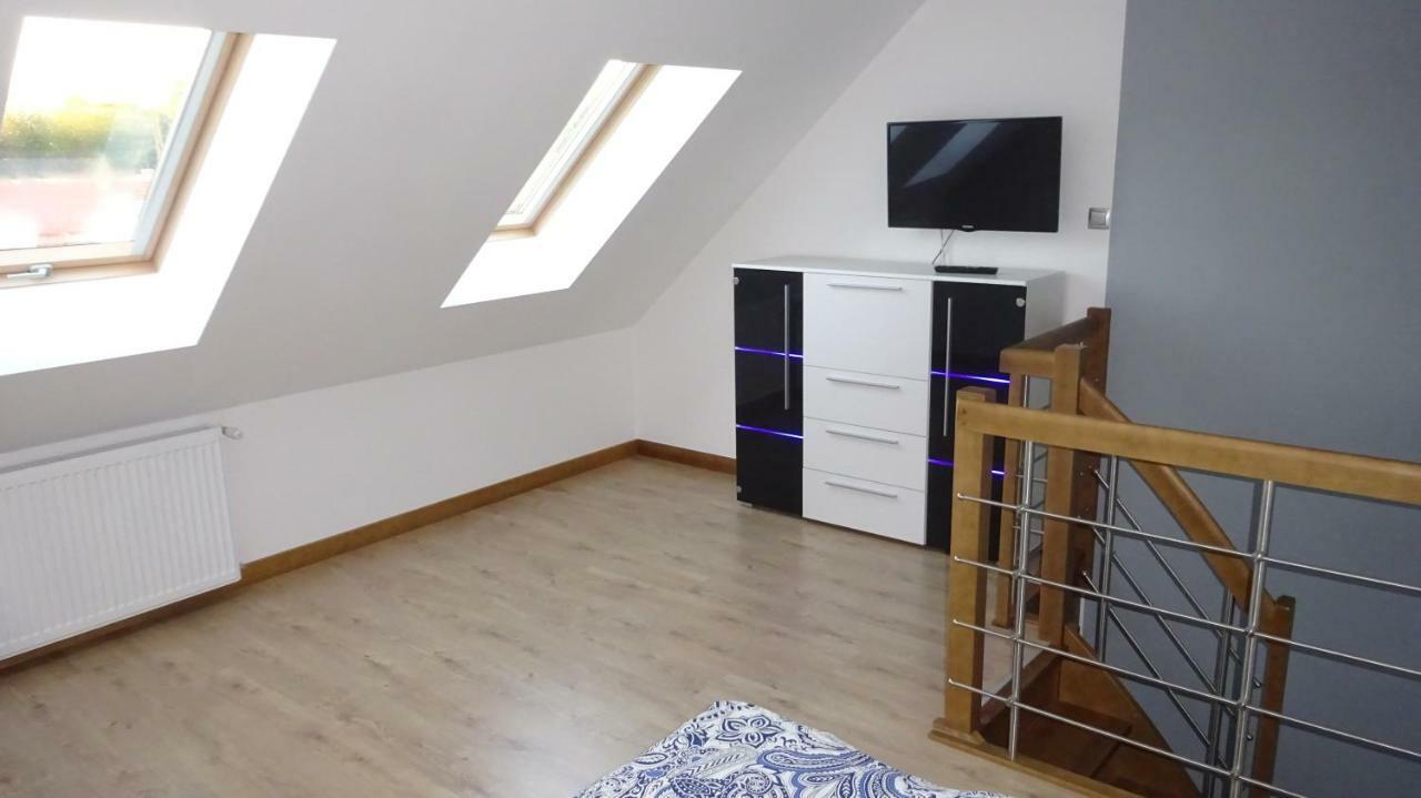 Apartamenty Gosciniec Re-Max Mrzeżyno Eksteriør bilde